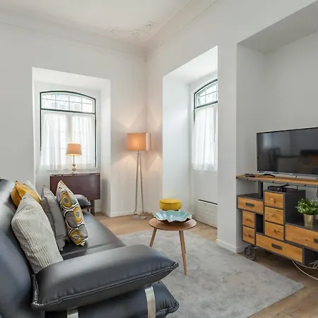 Beguest Living Sintra